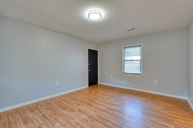 102 Stoneledge Drive, Woodruff, SC 29388