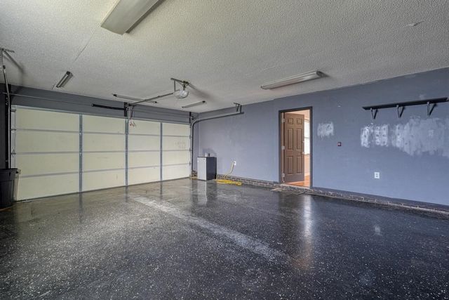 102 Stoneledge Drive, Woodruff, SC 29388