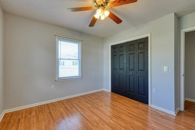 102 Stoneledge Drive, Woodruff, SC 29388