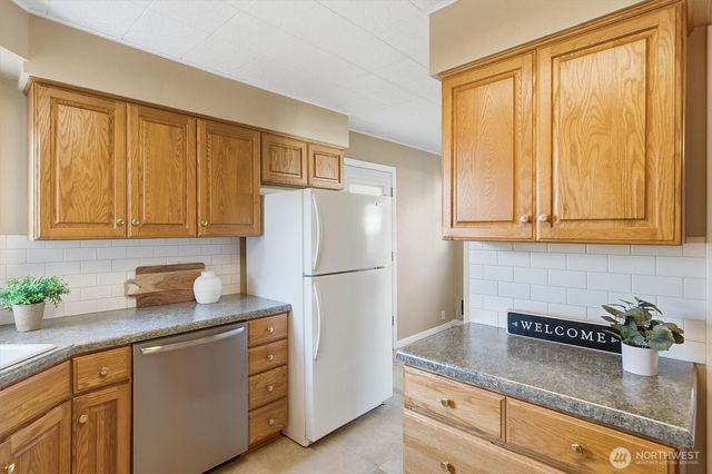 1403 18th Avenue, Longview, WA 98632