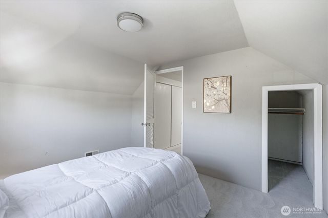 1403 18th Avenue, Longview, WA 98632