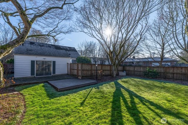 1403 18th Avenue, Longview, WA 98632