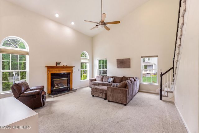 114 Adams Way, Jackson, NJ 08527