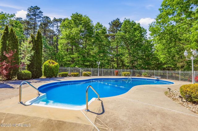 114 Adams Way, Jackson, NJ 08527