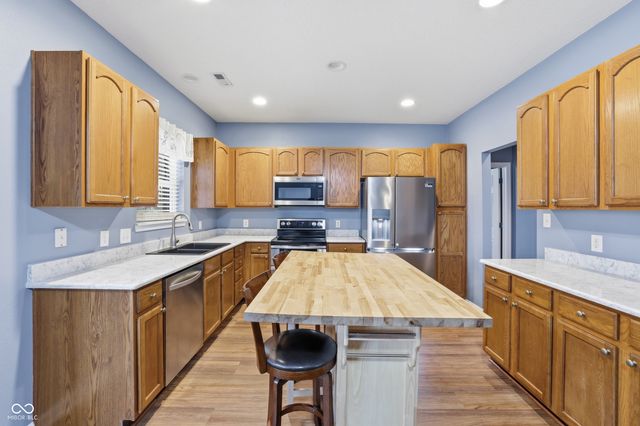 10720 Stillwater Road, Indianapolis, IN 46234