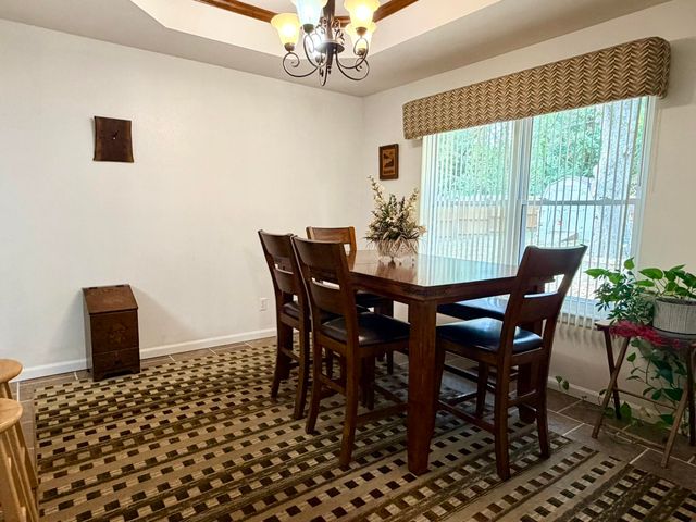 1605 Mary Lane, Aurora, MO 65605