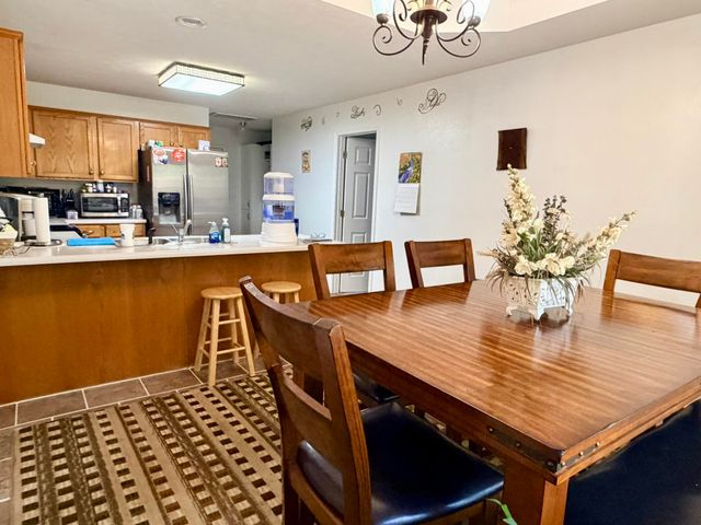 1605 Mary Lane, Aurora, MO 65605