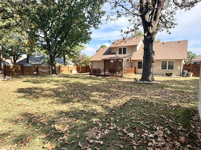 1605 Mary Lane, Aurora, MO 65605