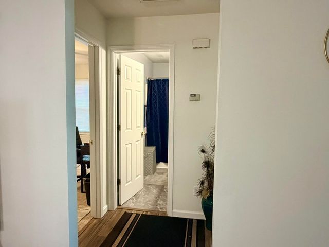 1605 Mary Lane, Aurora, MO 65605