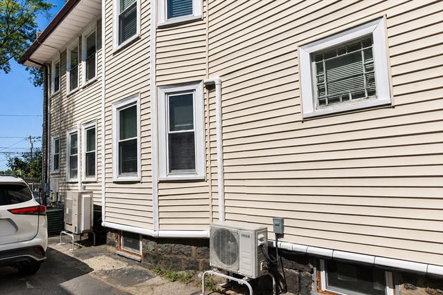 19 Codman Hill Ave, Boston, MA 02124