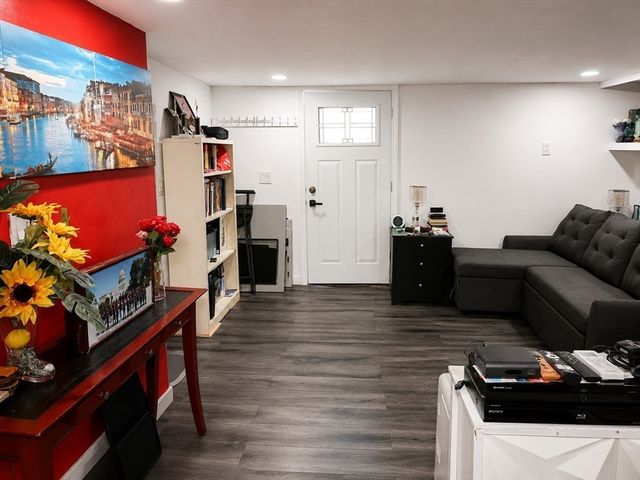 19 Codman Hill Ave, Boston, MA 02124