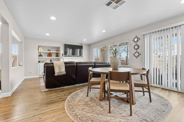 5204 Topsail Drive, San Diego, CA 92154