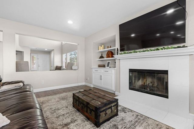 5204 Topsail Drive, San Diego, CA 92154