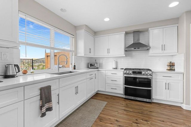 5204 Topsail Drive, San Diego, CA 92154