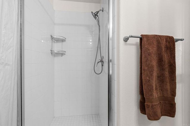 5204 Topsail Drive, San Diego, CA 92154