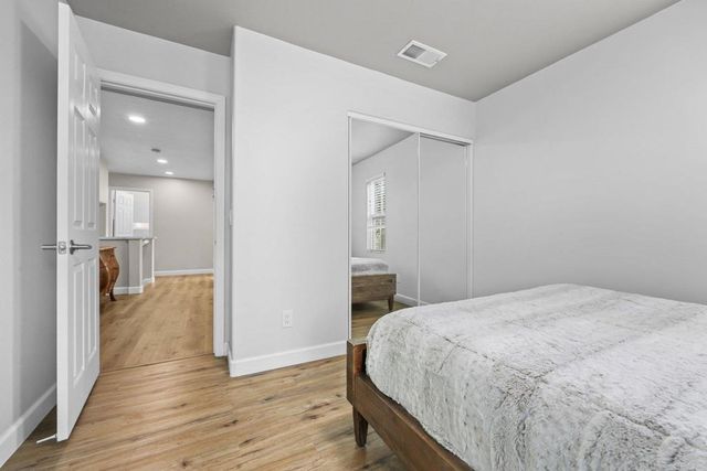 5204 Topsail Drive, San Diego, CA 92154