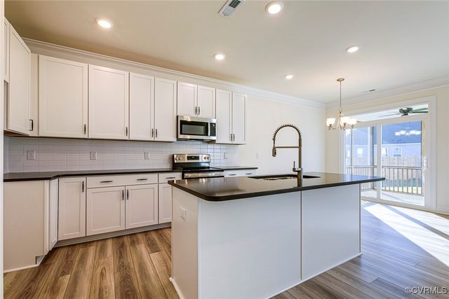 1713 Galley Pl, Chester, VA 23836