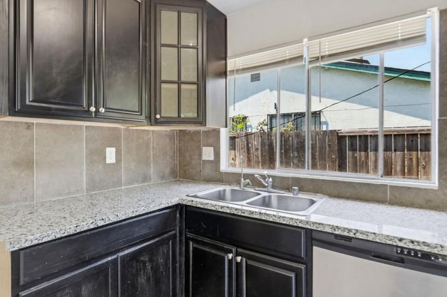 1575 Denali Way, San Jose, CA 95122