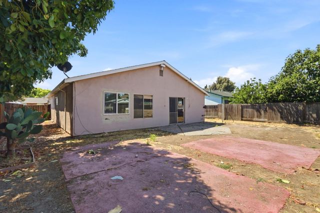 1575 Denali Way, San Jose, CA 95122