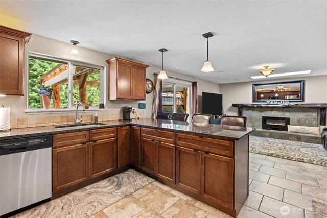 4935 Glendale Court SE, Olympia, WA 98501