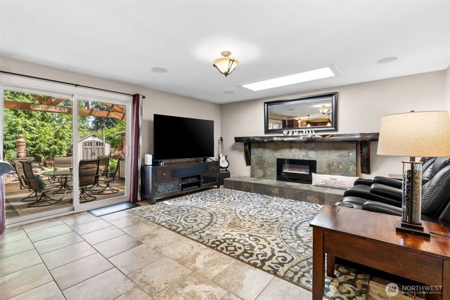 4935 Glendale Court SE, Olympia, WA 98501