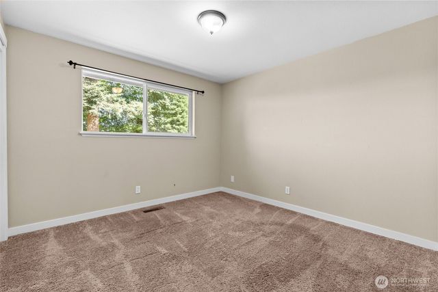 4935 Glendale Court SE, Olympia, WA 98501