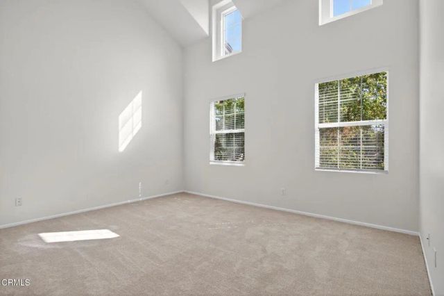 337 Feather River Place, Oxnard, CA 93036