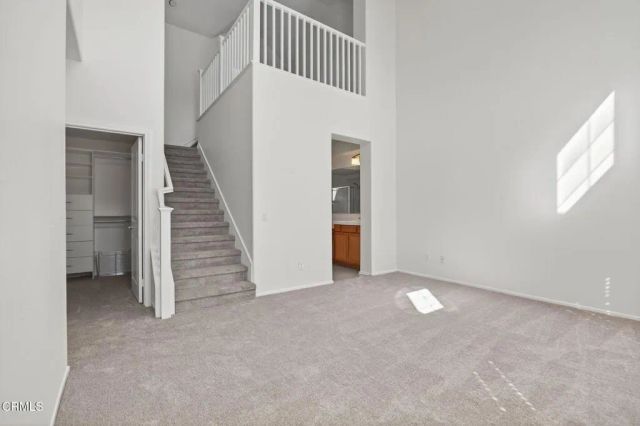 337 Feather River Place, Oxnard, CA 93036