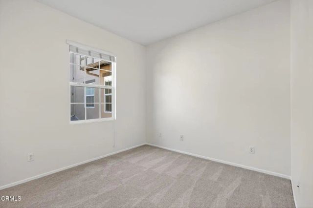 337 Feather River Place, Oxnard, CA 93036