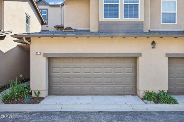 337 Feather River Place, Oxnard, CA 93036