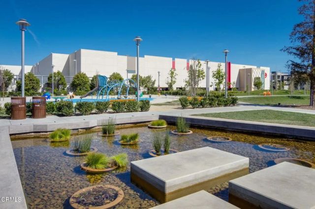 337 Feather River Place, Oxnard, CA 93036