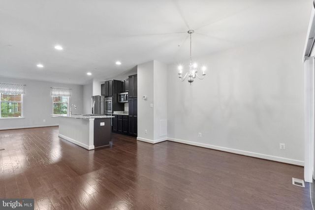 302 BLACK SKY LN, Pasadena, MD 21122