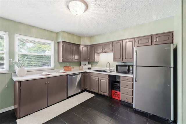 5908 Verdi Drive, West Carrollton, OH 45449