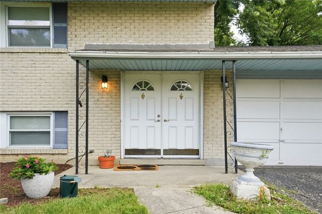 5908 Verdi Drive, West Carrollton, OH 45449