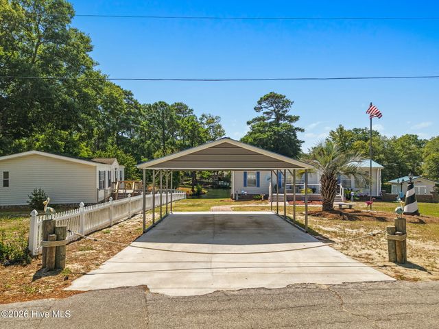 2813 Cross Bones Road SW, Supply, NC 28462