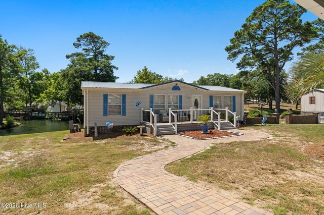 2813 Cross Bones Road SW, Supply, NC 28462