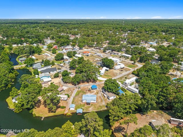 2813 Cross Bones Road SW, Supply, NC 28462