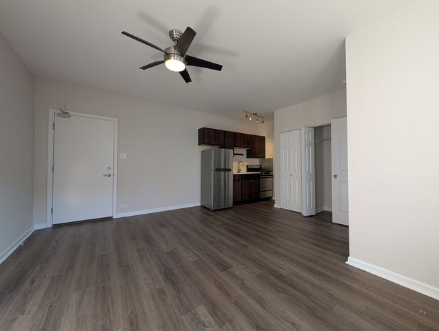 1627 N Humboldt Boulevard 3H, Chicago, IL 60647