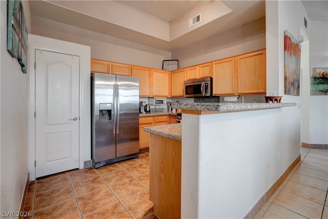 2305 West Horizon Ridge Parkway 224, Henderson, NV 89052