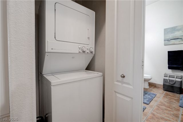 2305 West Horizon Ridge Parkway 224, Henderson, NV 89052