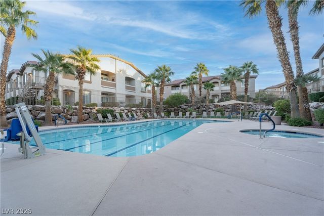 2305 West Horizon Ridge Parkway 224, Henderson, NV 89052