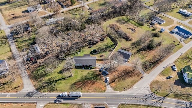 1508 Turnpike Road, Summertown, TN 38483