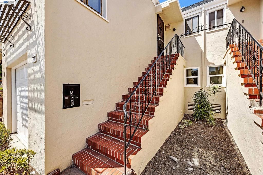 Image 2 of property listing at 566 57th St., Oakland, CA 94609