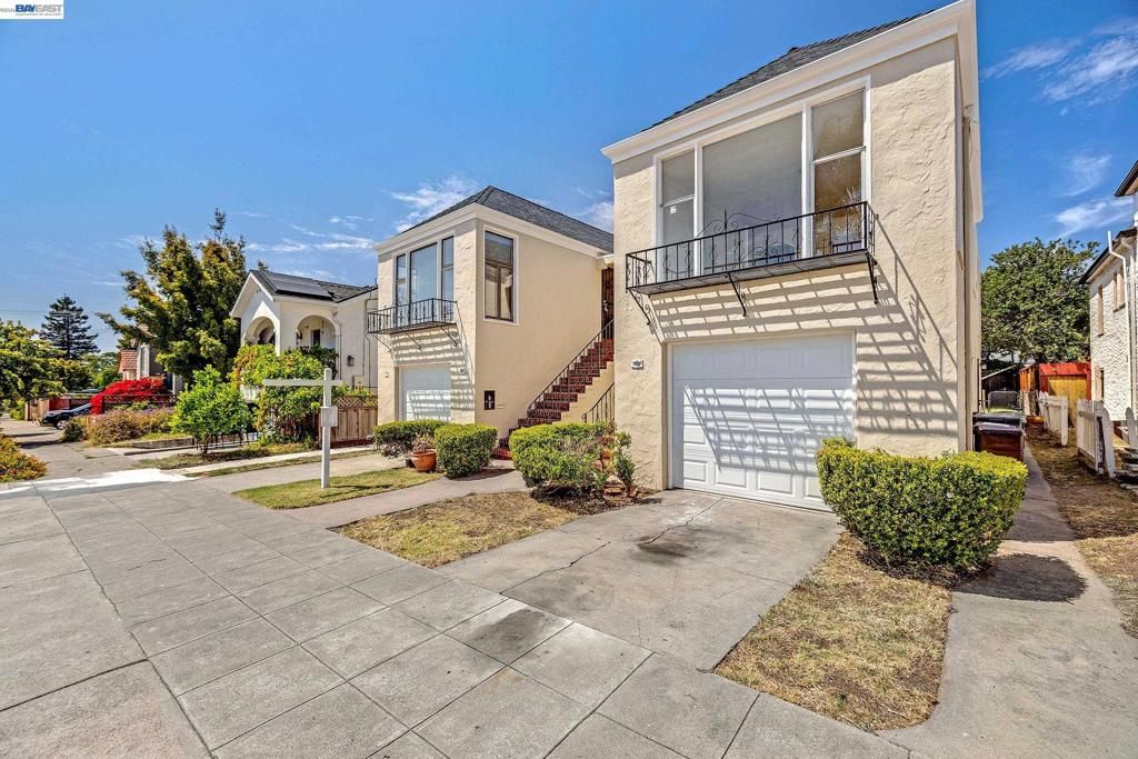 Image 38 of property listing at 566 57th St., Oakland, CA 94609