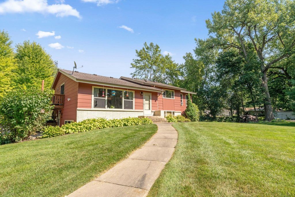 5393 Flagstaff Circle SE, Prior Lake, MN 55372 — exterior