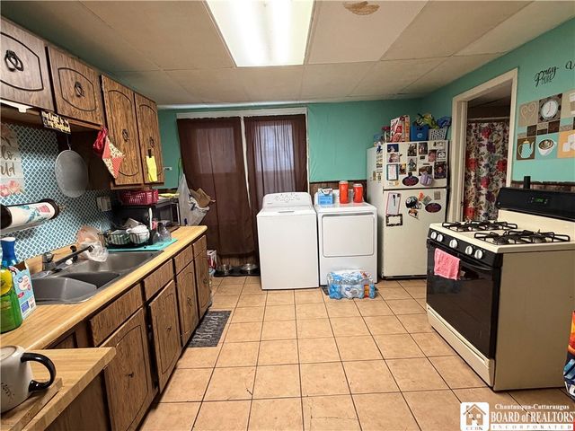 37 Sturges Street, Jamestown, NY 14701