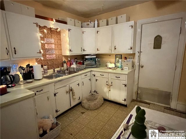 37 Sturges Street, Jamestown, NY 14701