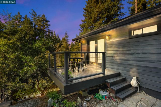 2165 Upper Scenic Dr, Felton, CA 95018