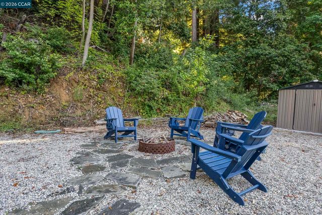 2165 Upper Scenic Dr, Felton, CA 95018