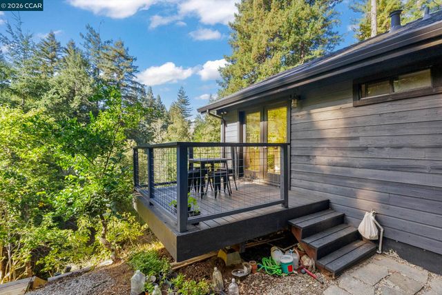 2165 Upper Scenic Dr, Felton, CA 95018